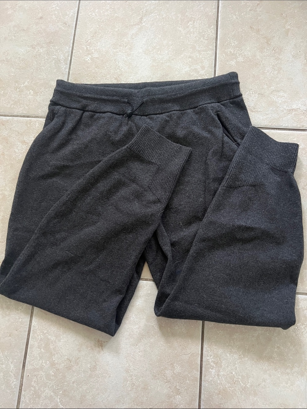 lululemon athletica Cashmere Dark Charcoal Women's Joggers
